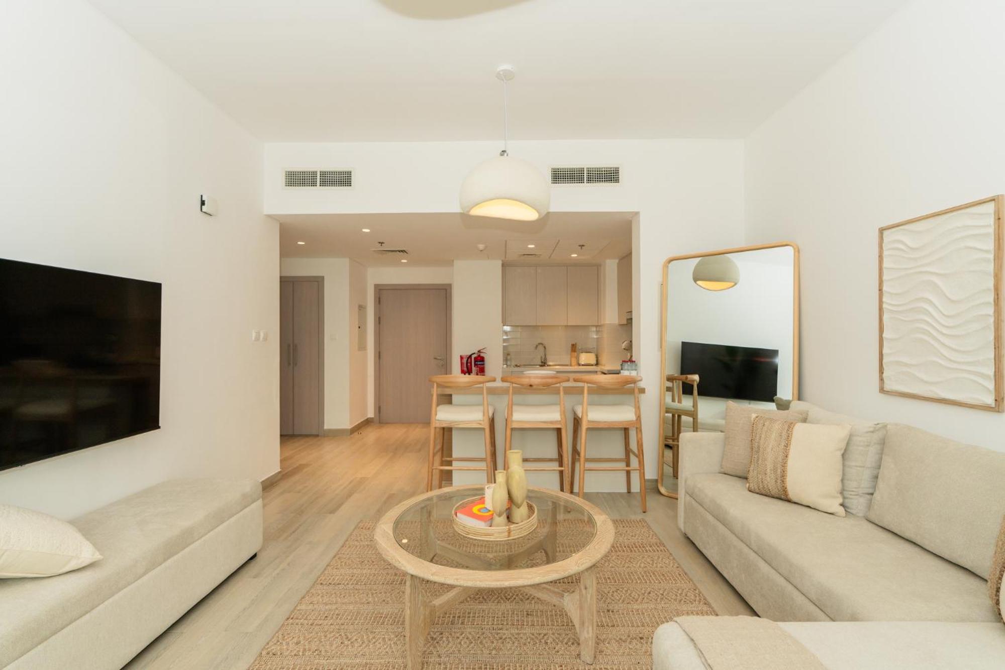Apartment 1 Bedroom *
